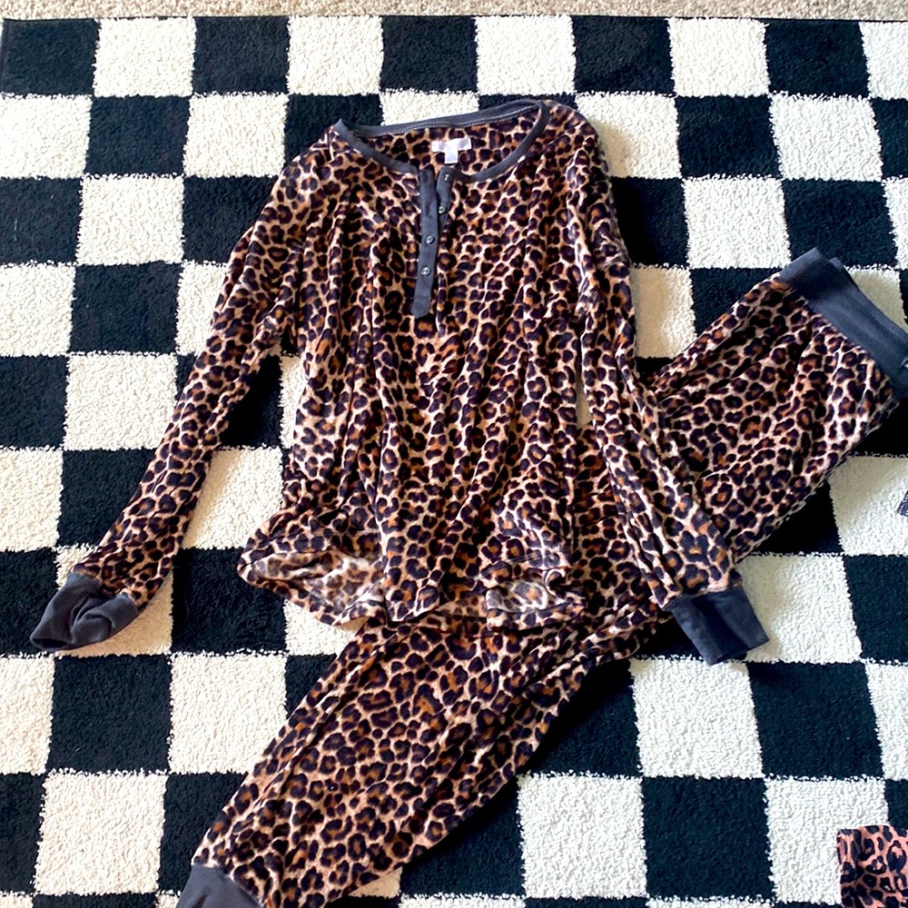 Sleepwear two piece set